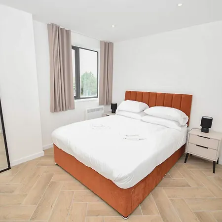 Modern & Bright 1bed In - Sleeps 3
