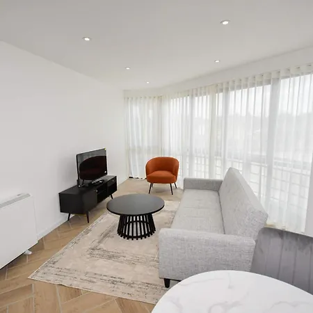 Apartment Modern & Bright 1bed In - Sleeps 3